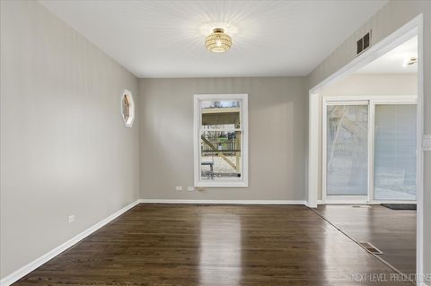 Tiny photo for 417 Cambridge Way, Bolingbrook, IL 60440 (MLS # 12604059)