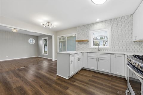 Tiny photo for 417 Cambridge Way, Bolingbrook, IL 60440 (MLS # 12604059)