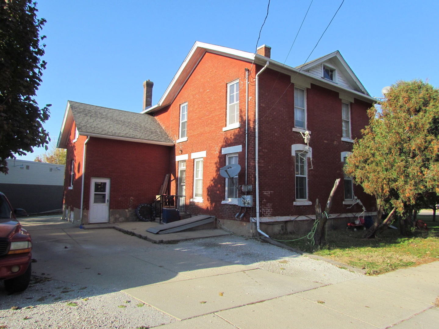 310-312 Prairie Street