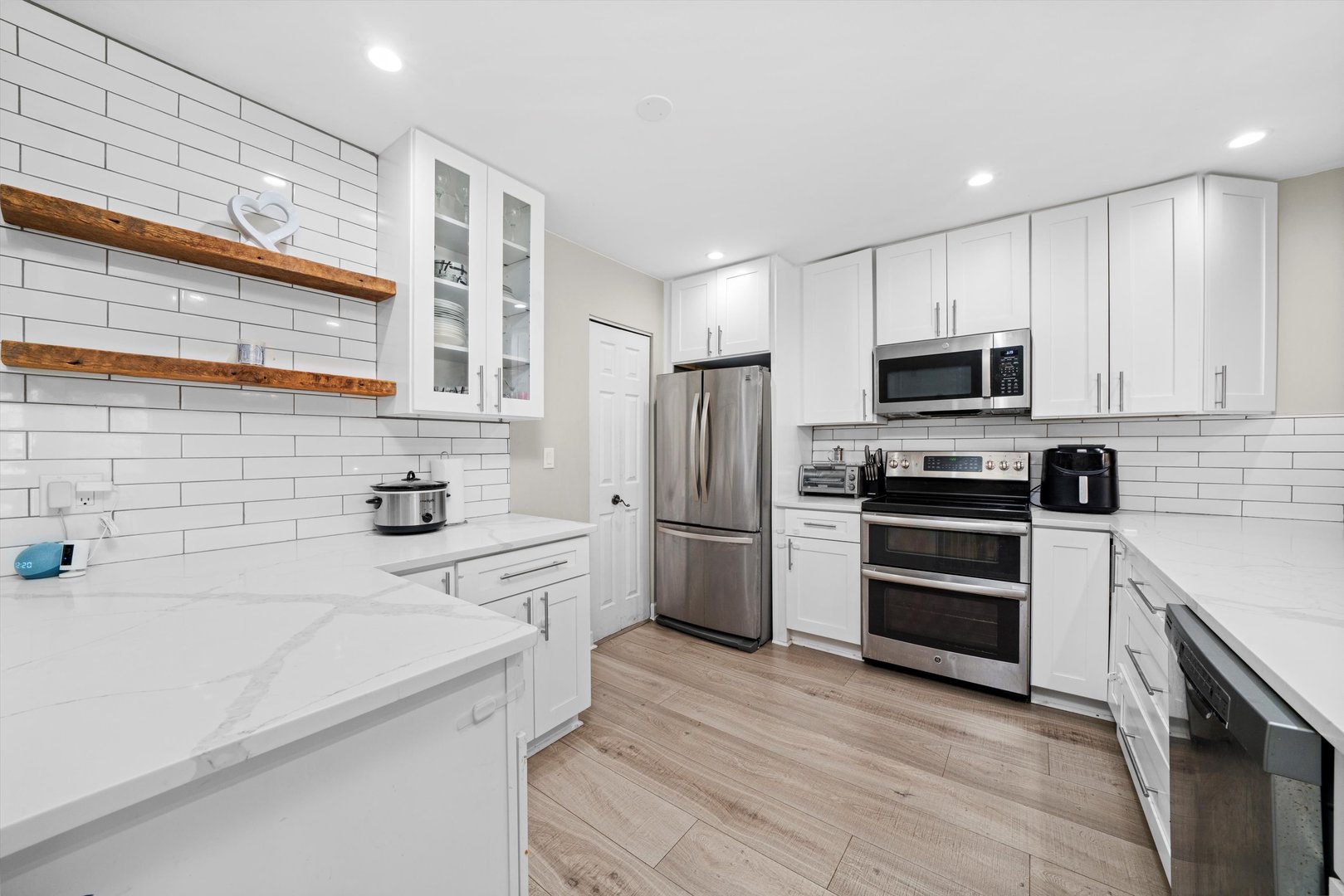 8094 Garfield Avenue 4-3