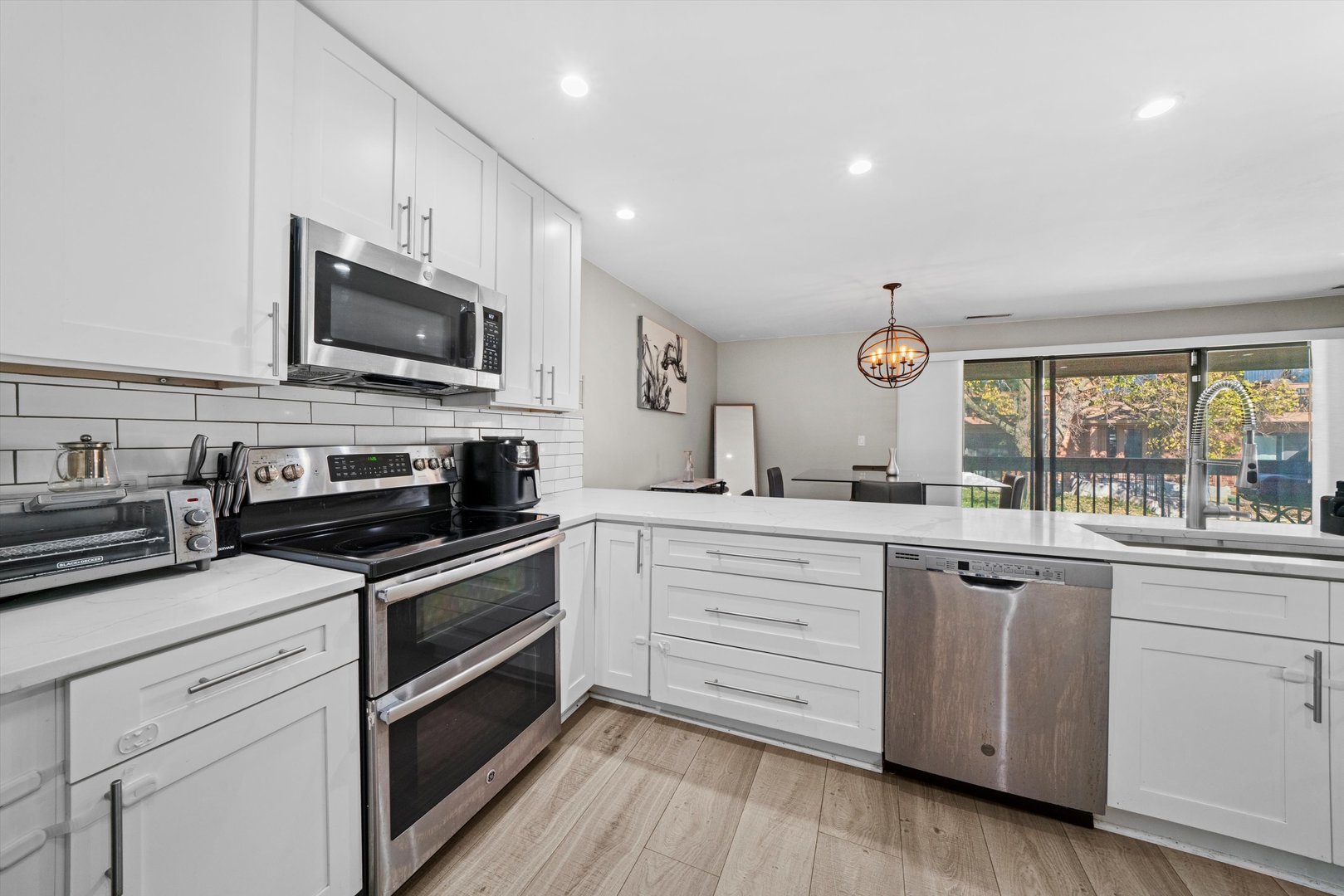 8094 Garfield Avenue 4-3