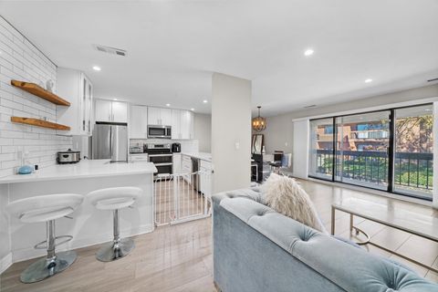 Tiny photo for 8094 Garfield Avenue #4-3, Burr Ridge, IL 60527 (MLS # 12513073)