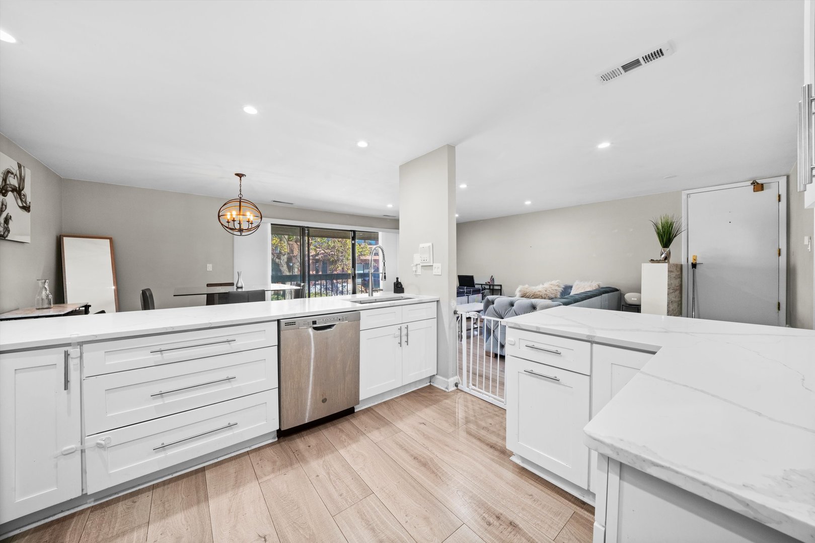 8094 Garfield Avenue 4-3