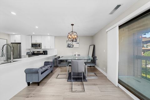 Tiny photo for 8094 Garfield Avenue #4-3, Burr Ridge, IL 60527 (MLS # 12513073)