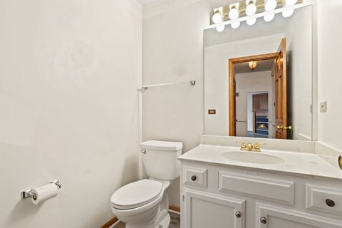 Tiny photo for 14518 Golf Road, Orland Park, IL 60462 (MLS # 12521273)