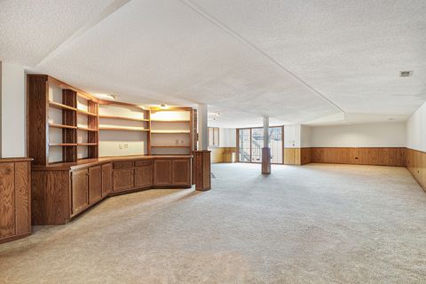 Tiny photo for 14518 Golf Road, Orland Park, IL 60462 (MLS # 12521273)