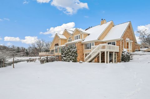 Tiny photo for 14518 Golf Road, Orland Park, IL 60462 (MLS # 12521273)