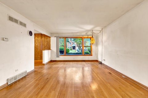 Tiny photo for 10220 S Kostner Avenue, Oak Lawn, IL 60453 (MLS # 12765028)