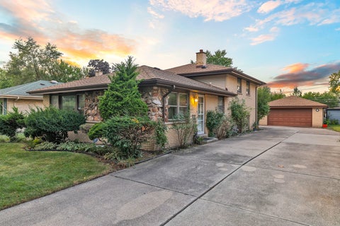 Photo of 10220 S Kostner Avenue, Oak Lawn, IL 60453 (MLS # 12765028)