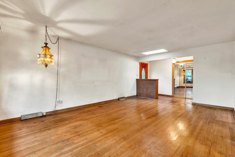 Tiny photo for 10220 S Kostner Avenue, Oak Lawn, IL 60453 (MLS # 12765028)