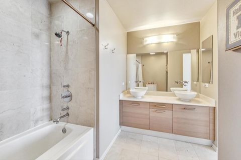 Tiny photo for 500 W Superior Street #1804, Chicago, IL 60654 (MLS # 12515808)