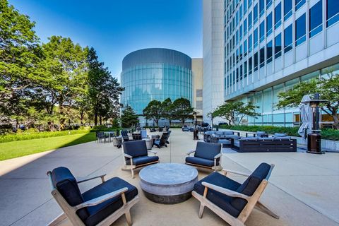 Tiny photo for 500 W Superior Street #1804, Chicago, IL 60654 (MLS # 12515808)