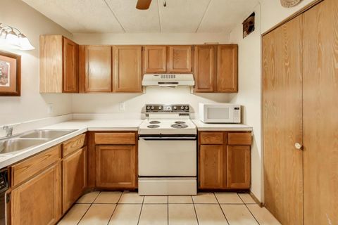 Tiny photo for 2244 N Harlem Avenue #8, Elmwood Park, IL 60707 (MLS # 12515070)