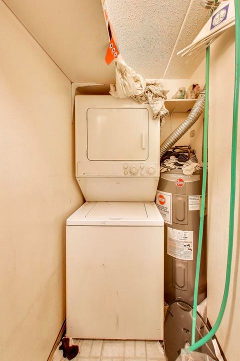 Tiny photo for 2244 N Harlem Avenue #8, Elmwood Park, IL 60707 (MLS # 12515070)