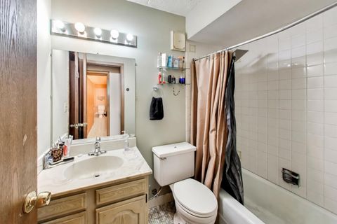 Tiny photo for 2244 N Harlem Avenue #8, Elmwood Park, IL 60707 (MLS # 12515070)