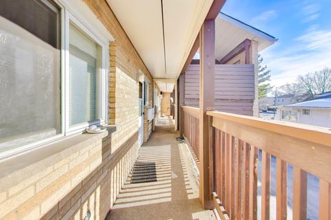 Tiny photo for 2244 N Harlem Avenue #8, Elmwood Park, IL 60707 (MLS # 12515070)