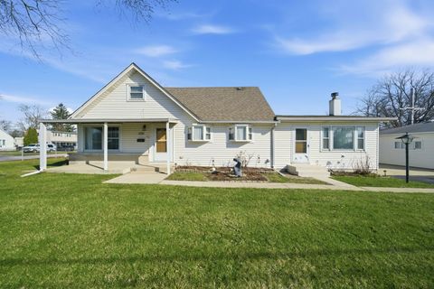 Photo of Melrose Park, IL 60164 (MLS # 12639906)