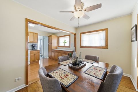 Tiny photo for Melrose Park, IL 60164 (MLS # 12639906)