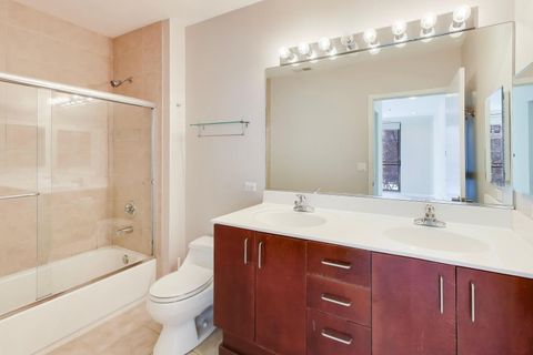 Tiny photo for 1720 Oak Avenue #501, Evanston, IL 60201 (MLS # 12594894)
