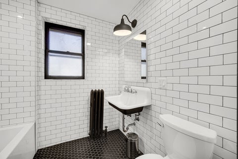 Tiny photo for 431 S East Avenue #1N, Oak Park, IL 60302 (MLS # 12697799)