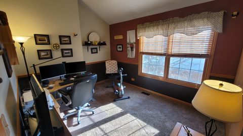 Tiny photo for 5716 Breezeland Road, Carpentersville, IL 60110 (MLS # 12543883)