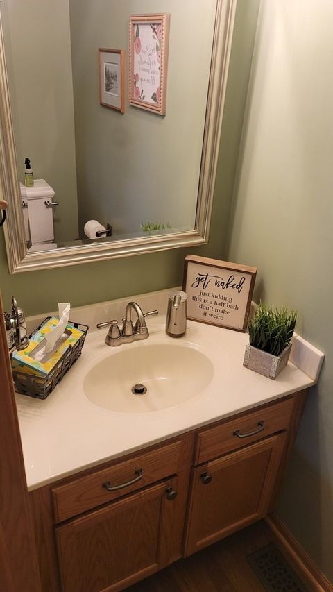 Tiny photo for 5716 Breezeland Road, Carpentersville, IL 60110 (MLS # 12543883)