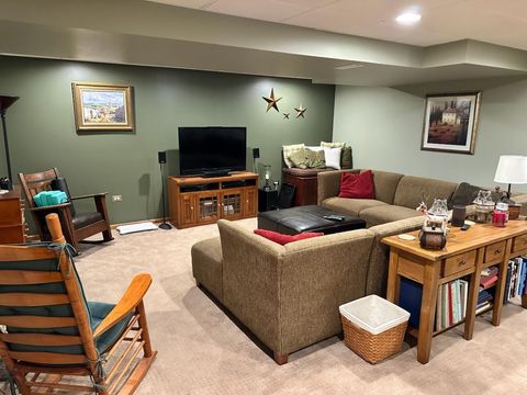 Tiny photo for 5716 Breezeland Road, Carpentersville, IL 60110 (MLS # 12543883)