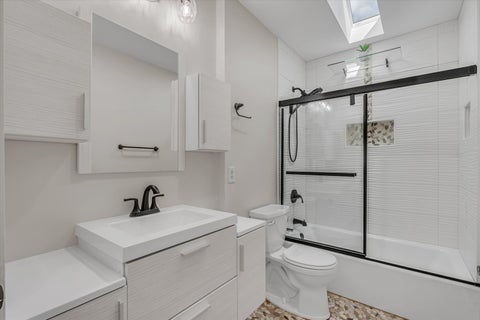 Tiny photo for 737 Grant Street, Bettendorf, IA 52722 (MLS # 12683144)