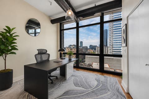 Tiny photo for 770 W Gladys Avenue #804, Chicago, IL 60661 (MLS # 12725119)