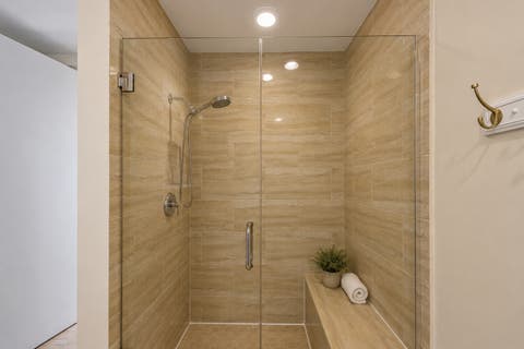 Tiny photo for 770 W Gladys Avenue #804, Chicago, IL 60661 (MLS # 12725119)