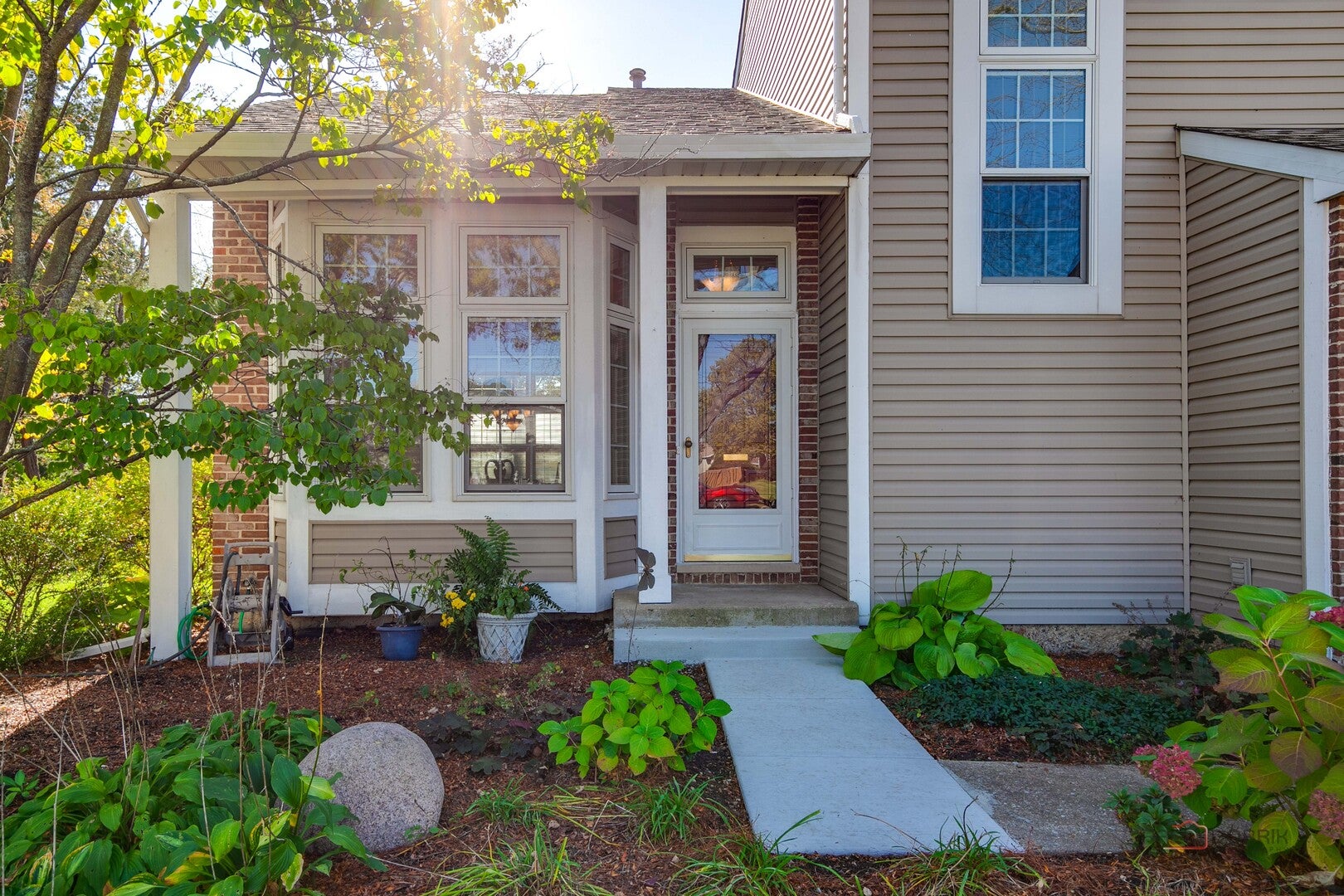 18035 W Banbury Drive