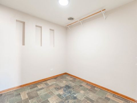 Tiny photo for 2858 Kensington Avenue, Westchester, IL 60154 (MLS # 12508501)