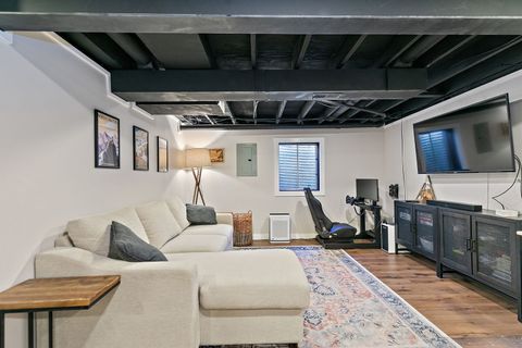 Tiny photo for 1809 CAMBRIDGE Drive, St. Charles, IL 60174 (MLS # 12573096)