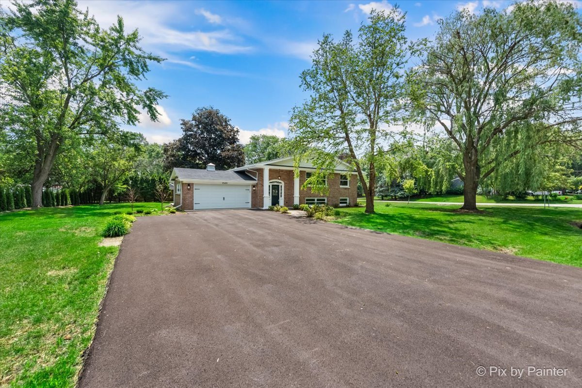 27W075 Fleming Drive