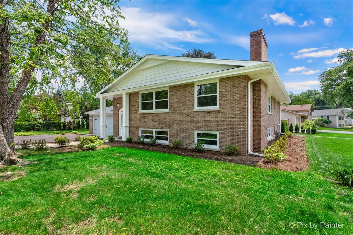 27W075 Fleming Drive