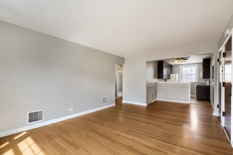 Tiny photo for 10647 S ARTESIAN Avenue #2W, Chicago, IL 60655 (MLS # 12621043)