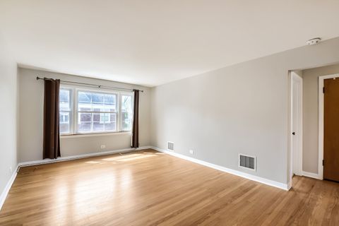 Tiny photo for 10647 S ARTESIAN Avenue #2W, Chicago, IL 60655 (MLS # 12621043)