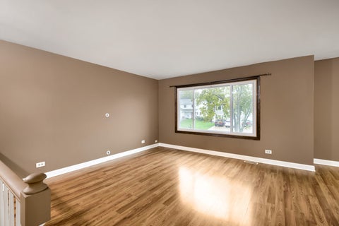 Tiny photo for 2165 Wildwood Court, Hanover Park, IL 60133 (MLS # 12774079)