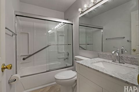 Tiny photo for 444 MEADOW HILL Lane, Round Lake Beach, IL 60073 (MLS # 12622909)