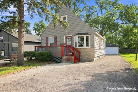 Photo of 1621 ROUND LAKE Drive, Round Lake Beach, IL 60073 (MLS # 12763135)