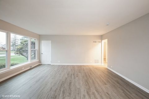 Tiny photo for 270 W 10th Street, Chicago Heights, IL 60411 (MLS # 12330515)