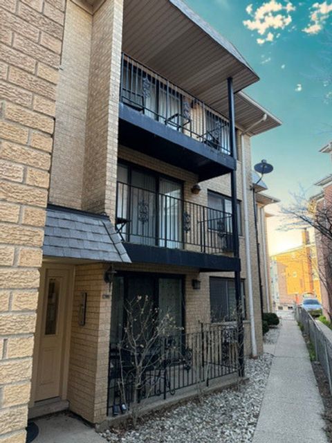 Tiny photo for 5506 W HIGGINS Avenue #3, Chicago, IL 60630 (MLS # 12614163)