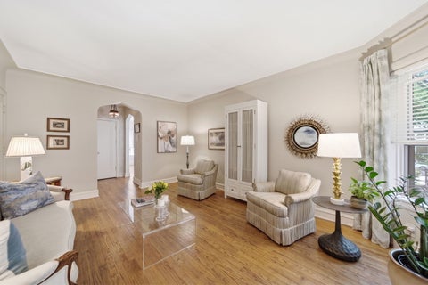 Tiny photo for 6751 N Artesian Avenue #1C, Chicago, IL 60645 (MLS # 12674228)