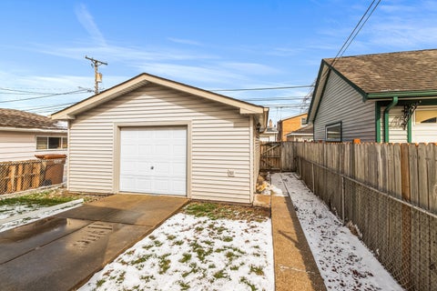 Tiny photo for 7424 W 57th Place, Summit, IL 60501 (MLS # 12633697)