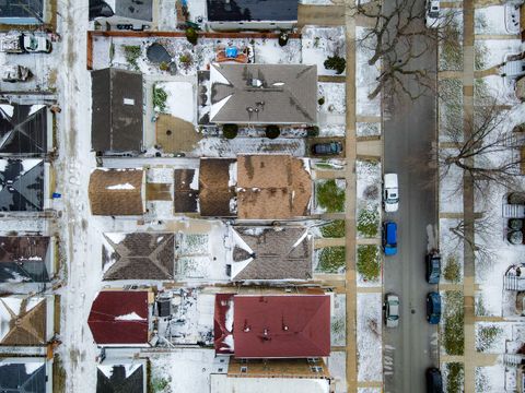 Tiny photo for 7424 W 57th Place, Summit, IL 60501 (MLS # 12633697)