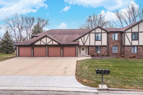 Photo of 29 Brandywine Court, Bloomington, IL 61704 (MLS # 12535279)