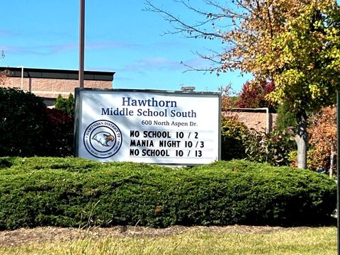 Tiny photo for 307 Albright Court, Vernon Hills, IL 60061 (MLS # 12492532)