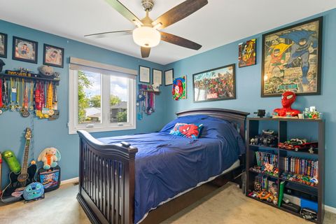 Tiny photo for 307 Albright Court, Vernon Hills, IL 60061 (MLS # 12492532)