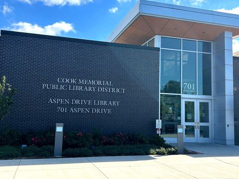 Tiny photo for 307 Albright Court, Vernon Hills, IL 60061 (MLS # 12492532)