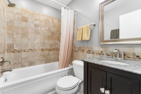 Tiny photo for 307 Albright Court, Vernon Hills, IL 60061 (MLS # 12492532)